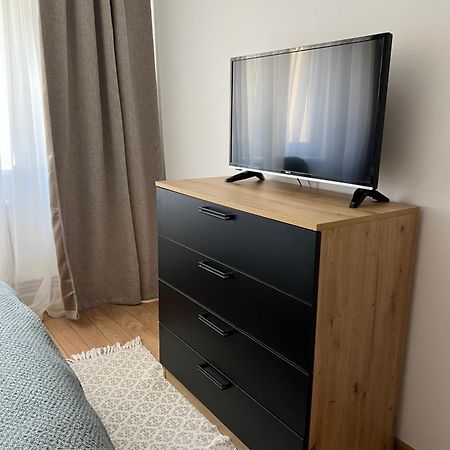 Apartament Centru Râmnicu Vâlcea Exterior foto
