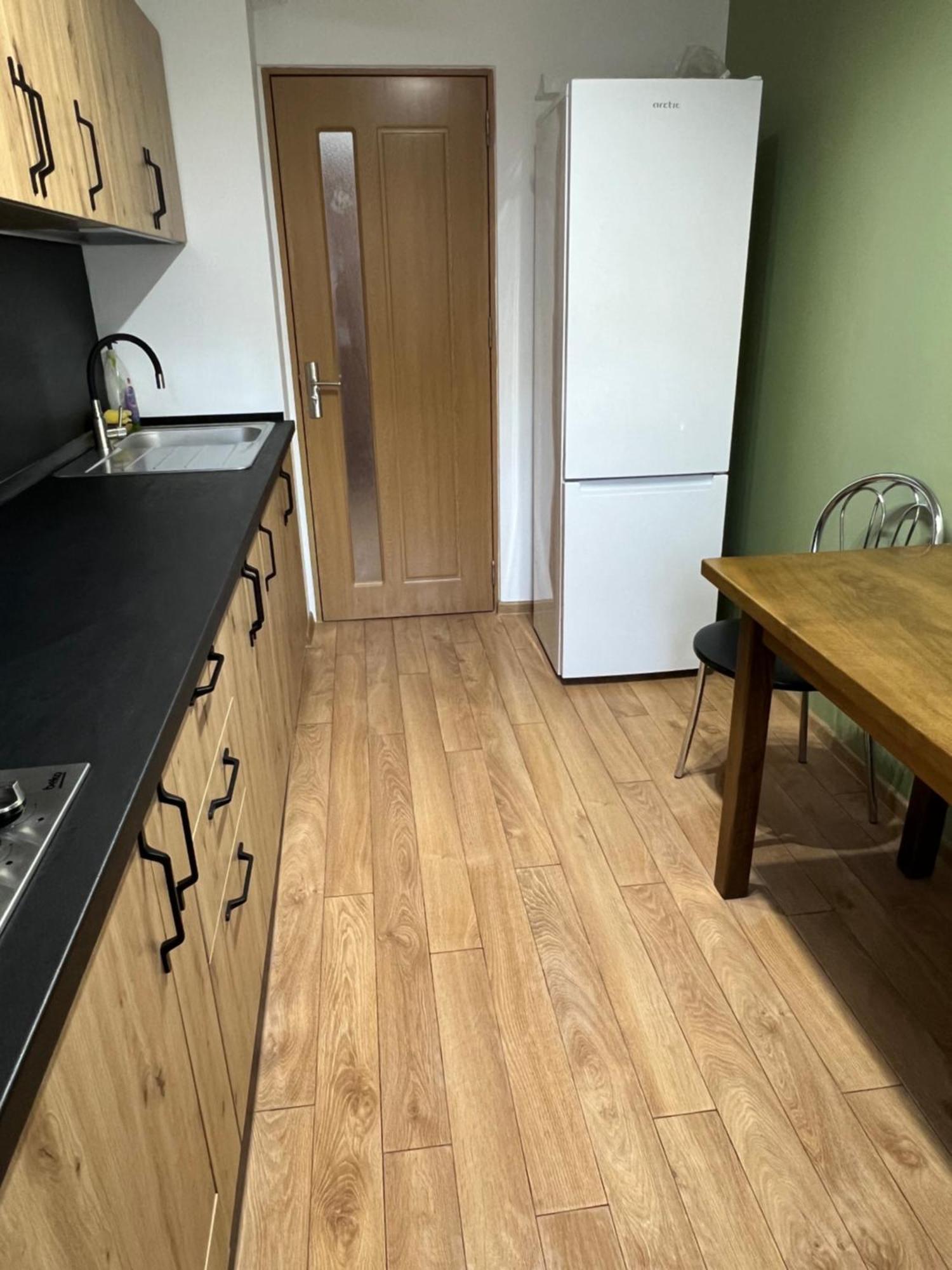 Apartament Centru Râmnicu Vâlcea Exterior foto