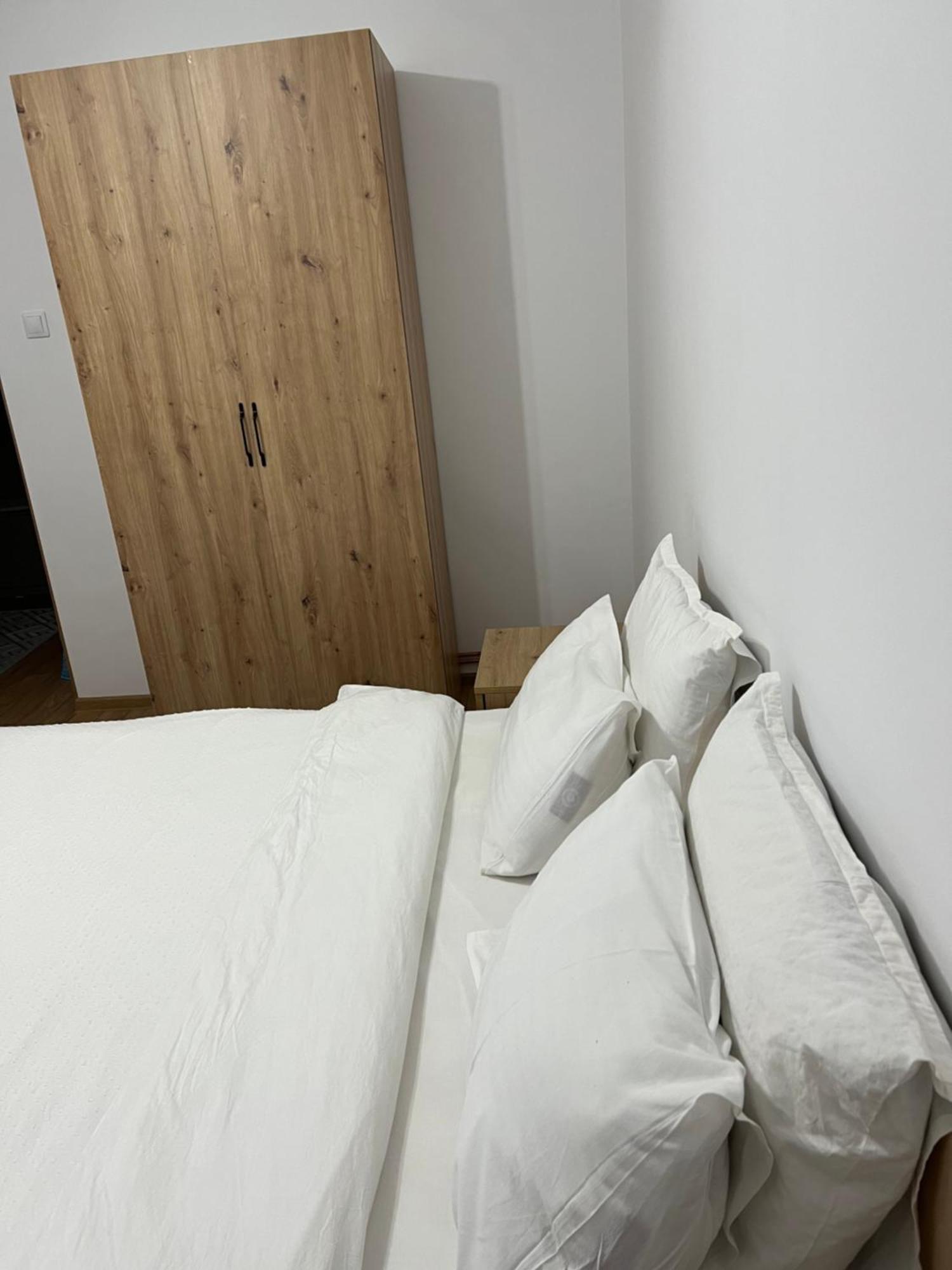 Apartament Centru Râmnicu Vâlcea Exterior foto